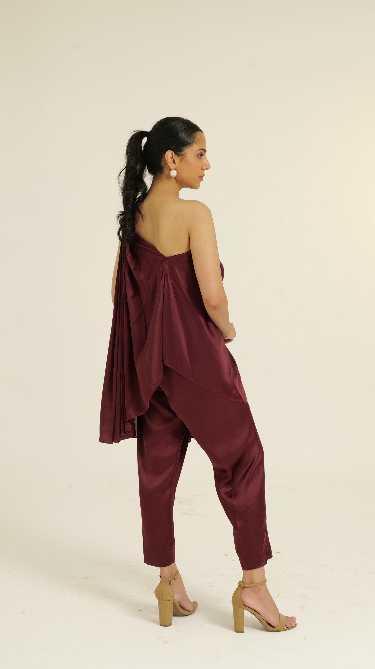 Tamanna Satin Wine set