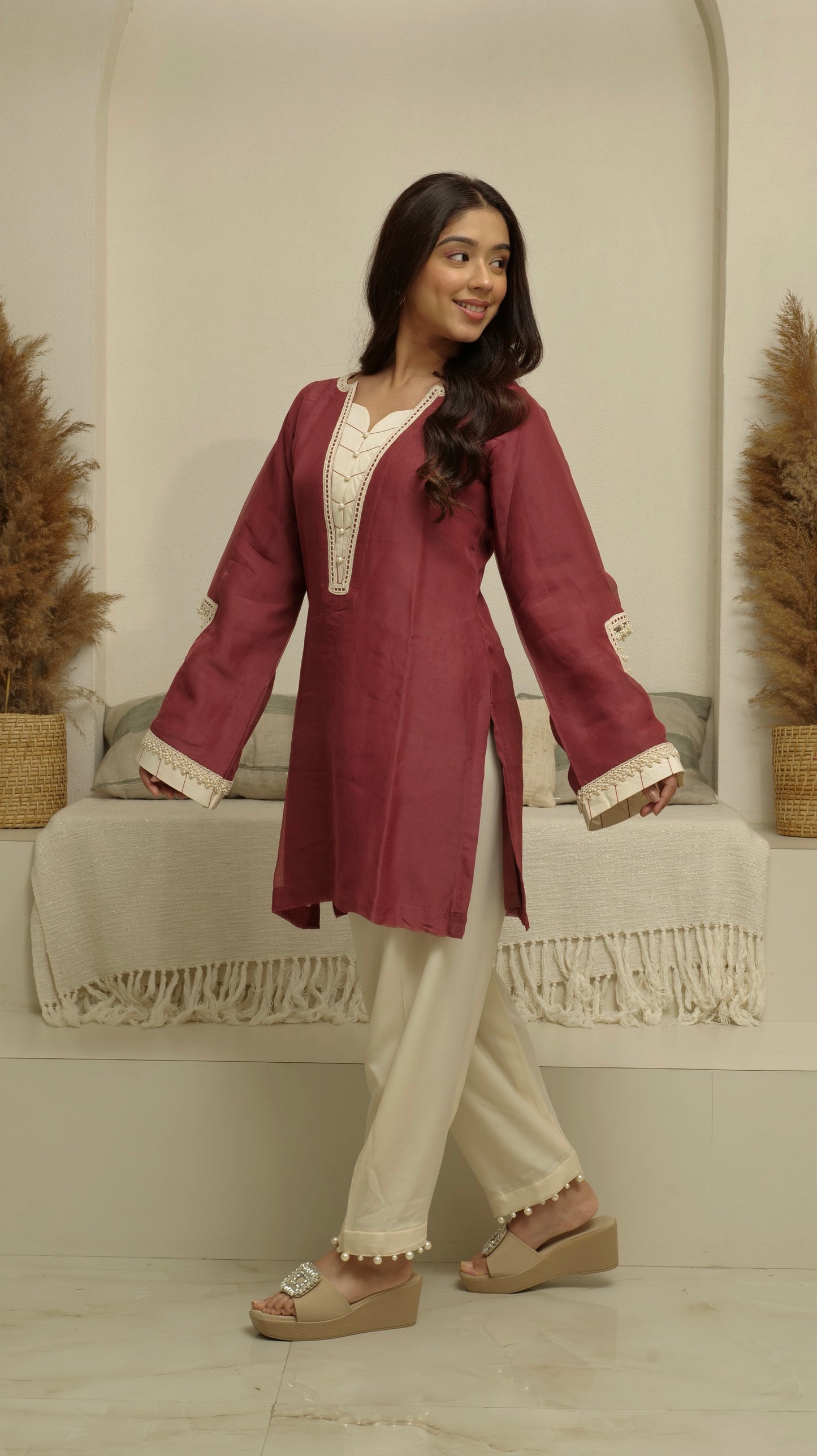 MEHNOOR CARRIAGE RED ORGANZA SET