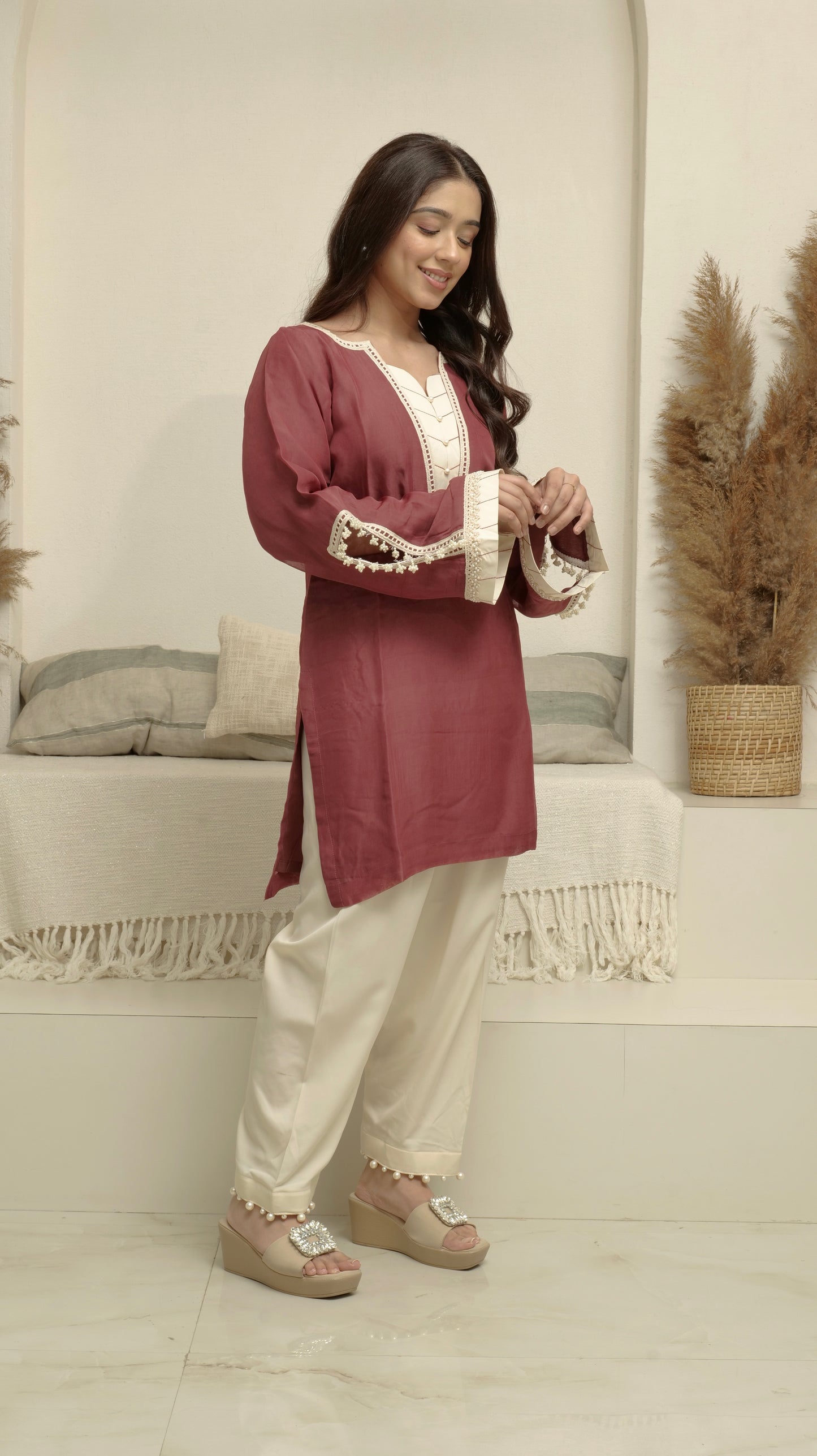 MEHNOOR CARRIAGE RED ORGANZA SET