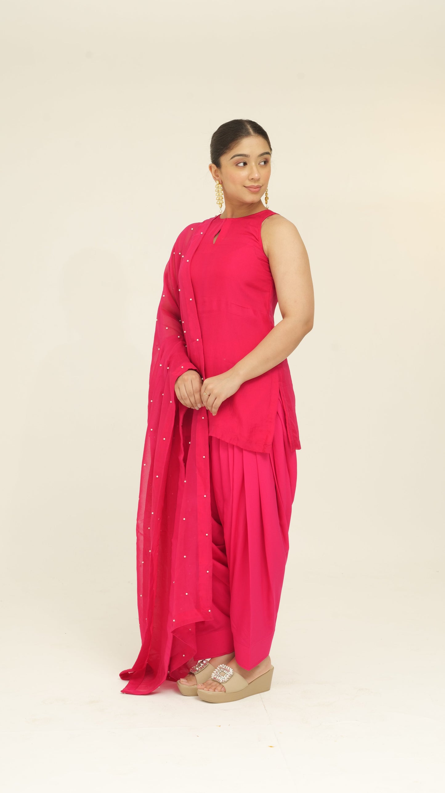 Chamak Magenta organza set