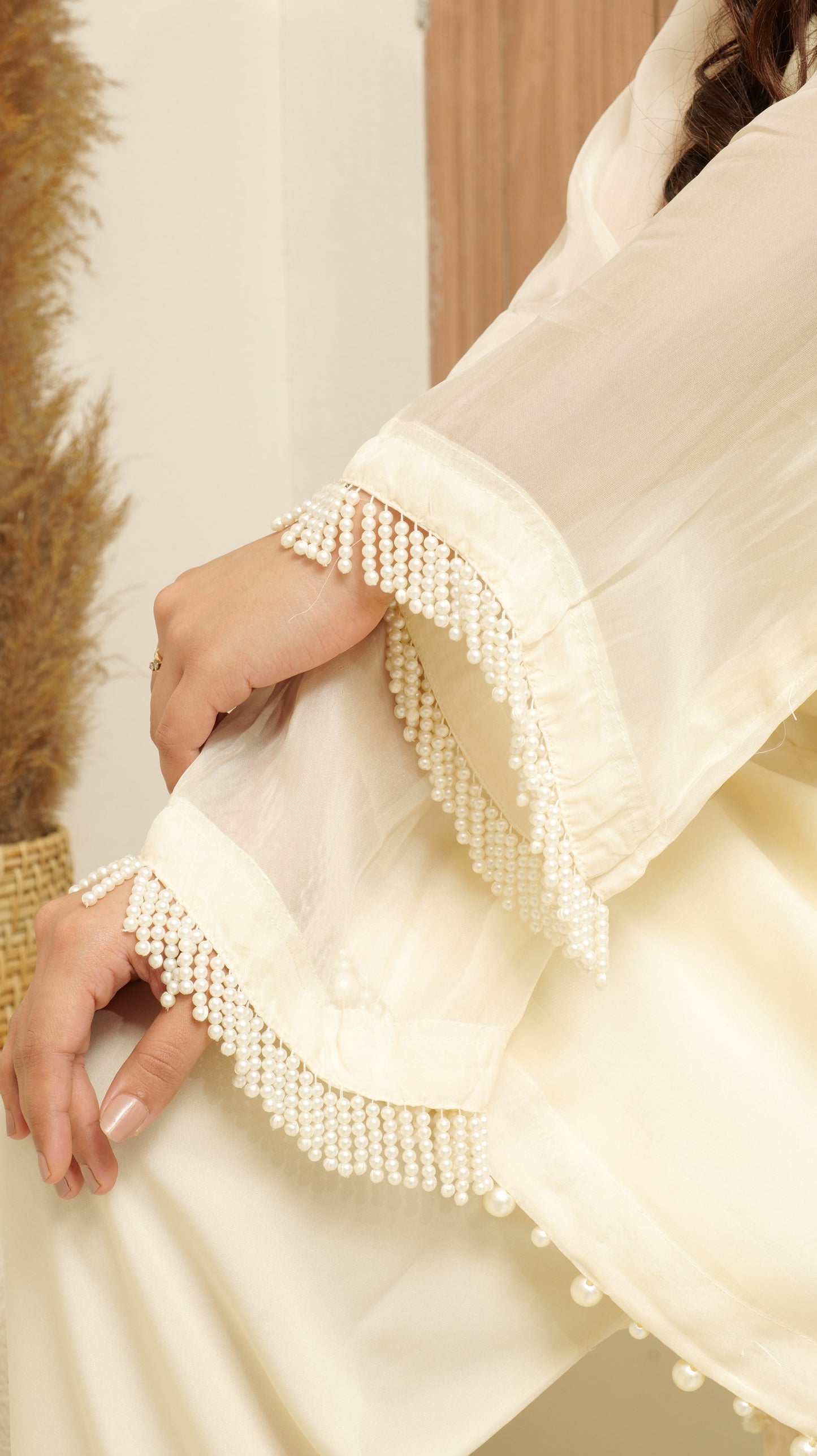 MEHNOOR PEARLED IVORY ORGANZA SET